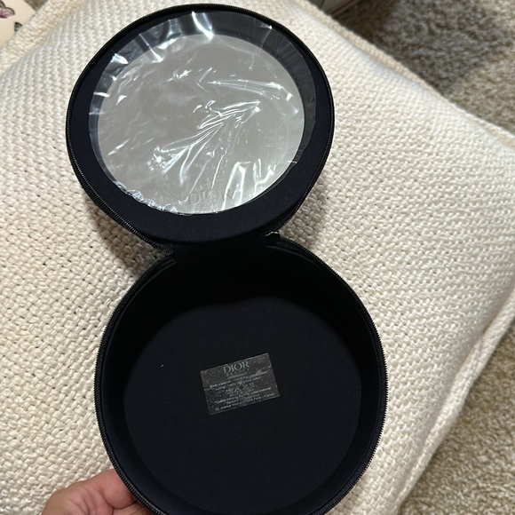 Dior Vanity Case w/mirror - NEW - Picture 3 of 6